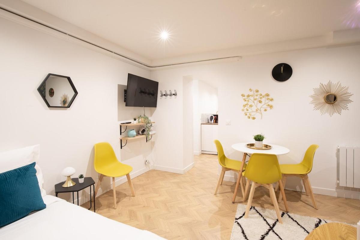 Appartement Charmant Proche De L'Arc Triomphe -2P Párizs Kültér fotó