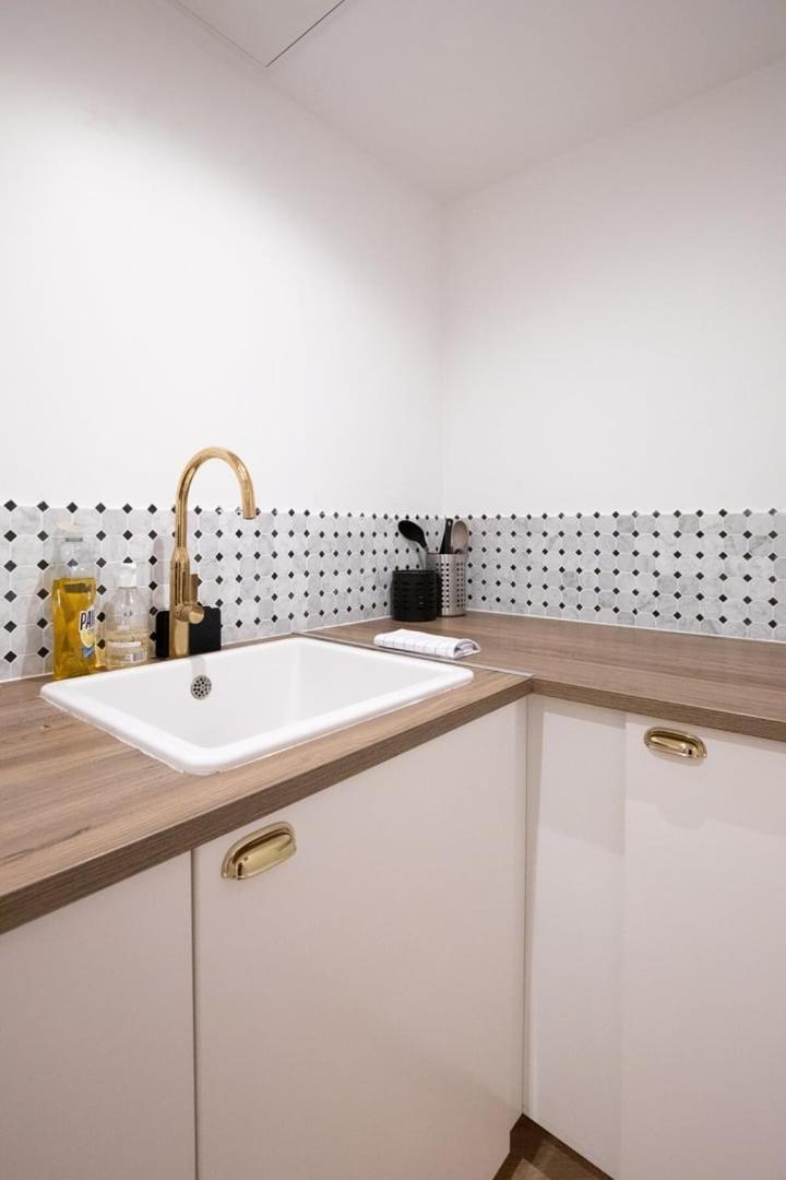 Appartement Charmant Proche De L'Arc Triomphe -2P Párizs Kültér fotó